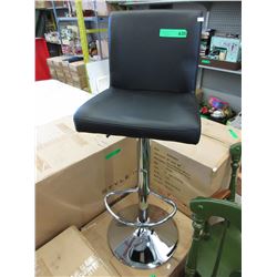 New - Hydraulic swivel bar stool - Black