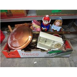 Box of decorative &/or vintage household items
