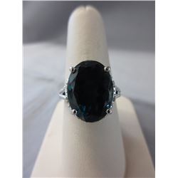 9.25 CT Seaside Quartz & Diamond solitaire ring