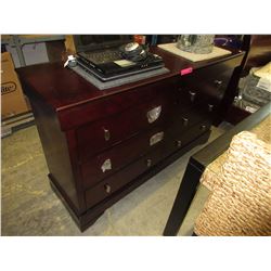 New - 8 Drawer dresser - Medium Brown