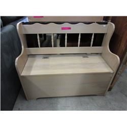 Wood hall storage bench
