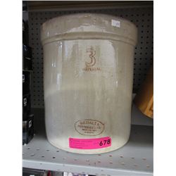 Vintage Medalta 3 gallon crock