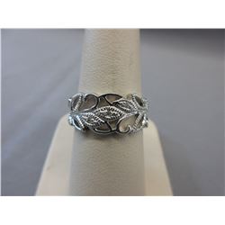 Sterling Silver & Diamond Filigree Leaf Ring