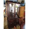 Image 3 : 7 Piece - Solid Wood dining suite