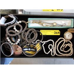 Pearl necklace with sterling clasp
