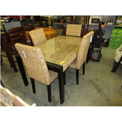 New - "Brugg" Dining table & 4 chairs