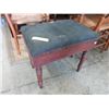 Image 1 : Vintage stool  with wood base