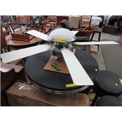 Ceiling fan/light