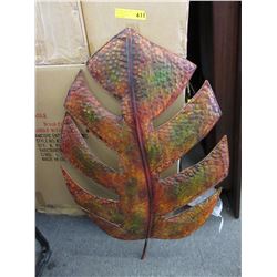 6 New metal leaf wall hangings
