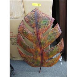 6 New metal leaf wall hangings