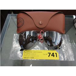 New - Ray-Ban sunglasses with case