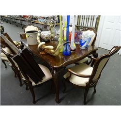 Mahogany Dining Table w/7 Chairs & 2 Leafs - Some Scratches