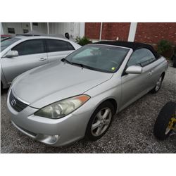 2005 Toyota Solara SLE Convertible