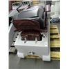Image 1 : Episode Massaging Pedicure Chair