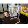 Image 1 : Winco Heat Lamp