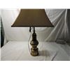 Image 1 : LARGE VINTAGE BRASS TABLE LAMP