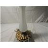 Image 3 : ELEGANT FROSTED GLASS TABLE LAMP