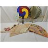 Image 1 : LOT 6 ASSORTED HAND FANS