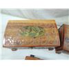 Image 2 : LOT 3 VINTAGE DECORATIVE WOODEN JEWELRY BOXES