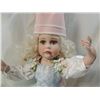 Image 2 : PORCELAIN MEDIEVAL PRINCESS DOLL