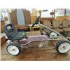 Image 1 : VINTAGE RADIO FLYER PEDAL CAR