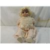 Image 1 : 1935 GEORGENE BABY COMPOSITION DOLL MUSIC DOLL