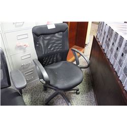 BLACK MESH BACK TASK CHAIR ( STYLE 4 )