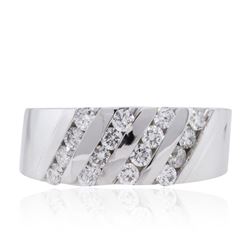 14KT White Gold 0.86ctw Diamond Ring