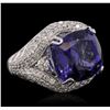 Image 2 : 18KT White Gold GIA Certified 20.48ct Tanzanite and Diamond Ring