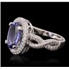 Image 2 : 14KT White Gold 2.81ct Tanzanite and Diamond Ring