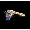 Image 2 : 14KT Yellow Gold 2.12ct Tanzanite and Diamond Ring