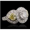 Image 2 : Platinum and 18KT Two-Tone Gold 5.15ctw Diamond Ring