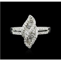 18KT White Gold 0.58ctw Diamond Ring