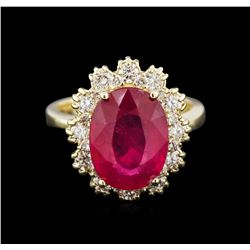 5.37ct Ruby and Diamond Ring - 14KT Yellow Gold