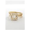 Image 1 : 14KT Yellow Gold 0.91ct Diamond Wedding Set