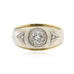 14KT Yellow Gold 0.18ctw Diamond Ring