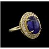 Image 2 : 14KT Yellow Gold 8.23ct Tanzanite and Diamond Ring
