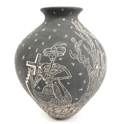 Mata Ortiz Day of the Dead Jar by E. Rodriguez