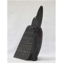 Zuni Hand Carved Jet Raven Fetish by Amos Pooacha