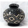 Image 2 : Mata Ortiz Geometric Jar by Luis Gonzalez