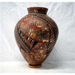 Large Mata Ortiz Polychrome Jar by Mike Vecarno