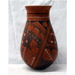 Mata Ortiz Polychrome Jar by Sara Corona