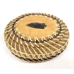 Lidded Pine Needle Basket by Jinny Newt