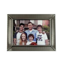 Falling Skies Seasons 3 & 4 Tom Mason (Noah Wyle) Framed Family Photo Movie Props