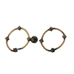 Falling Skies Season 5 Alien Handcuffs Movie Props