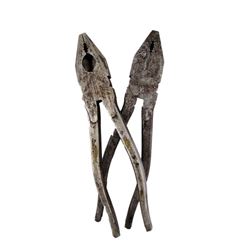 Falling Skies Season 5 Sgt. Zak Kagel (Matt Bellefleur's) Pliers Movie Props