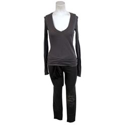 Falling Skies Season 5 Anne Glass (Moon Bloodgood) Screen Worn Movie Costumes