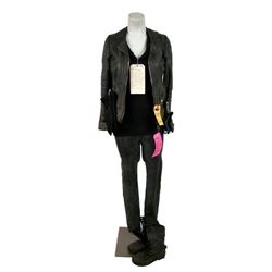 Falling Skies Season 5 Margaret (Sarah Carter) Screen Worn Movie Costumes