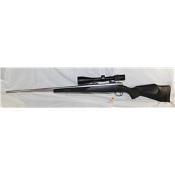WEATHERBY MARK V 270 WBY MAG RIFLE WITH SCOPE