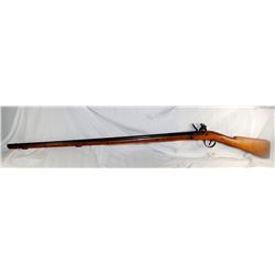 ANTIQUE FLINTLOCK LONG GUN